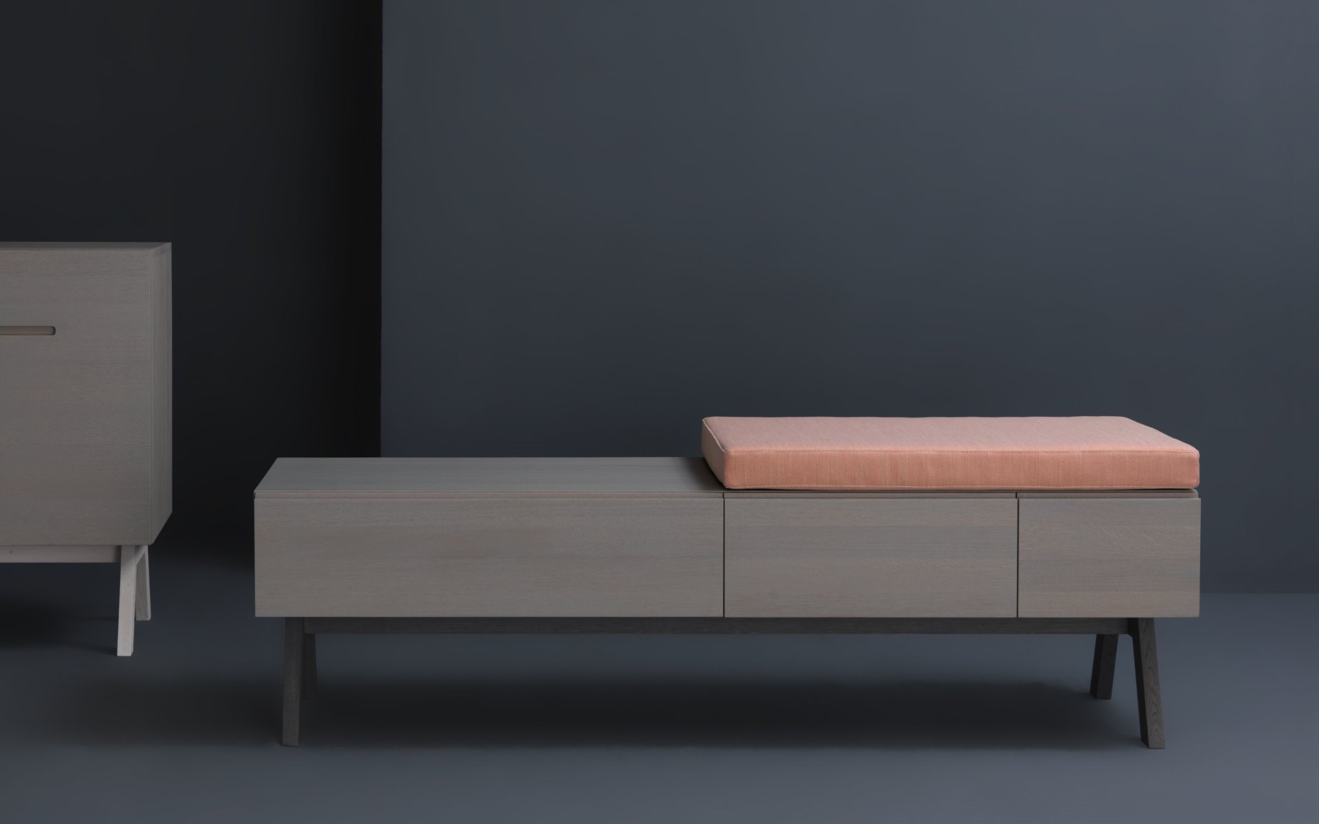 Designdressoir Z Podest  Atelier Bed Habits 1920 3